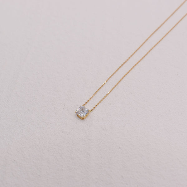 Collier Nour Or 18 carats
